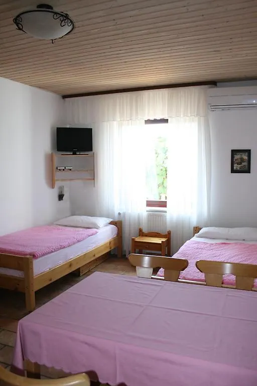 דירות מדולין Casa Bianca